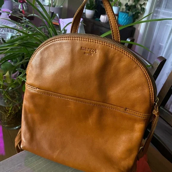Margot Women's Brown Leather Backpack - Picture 5 of 8